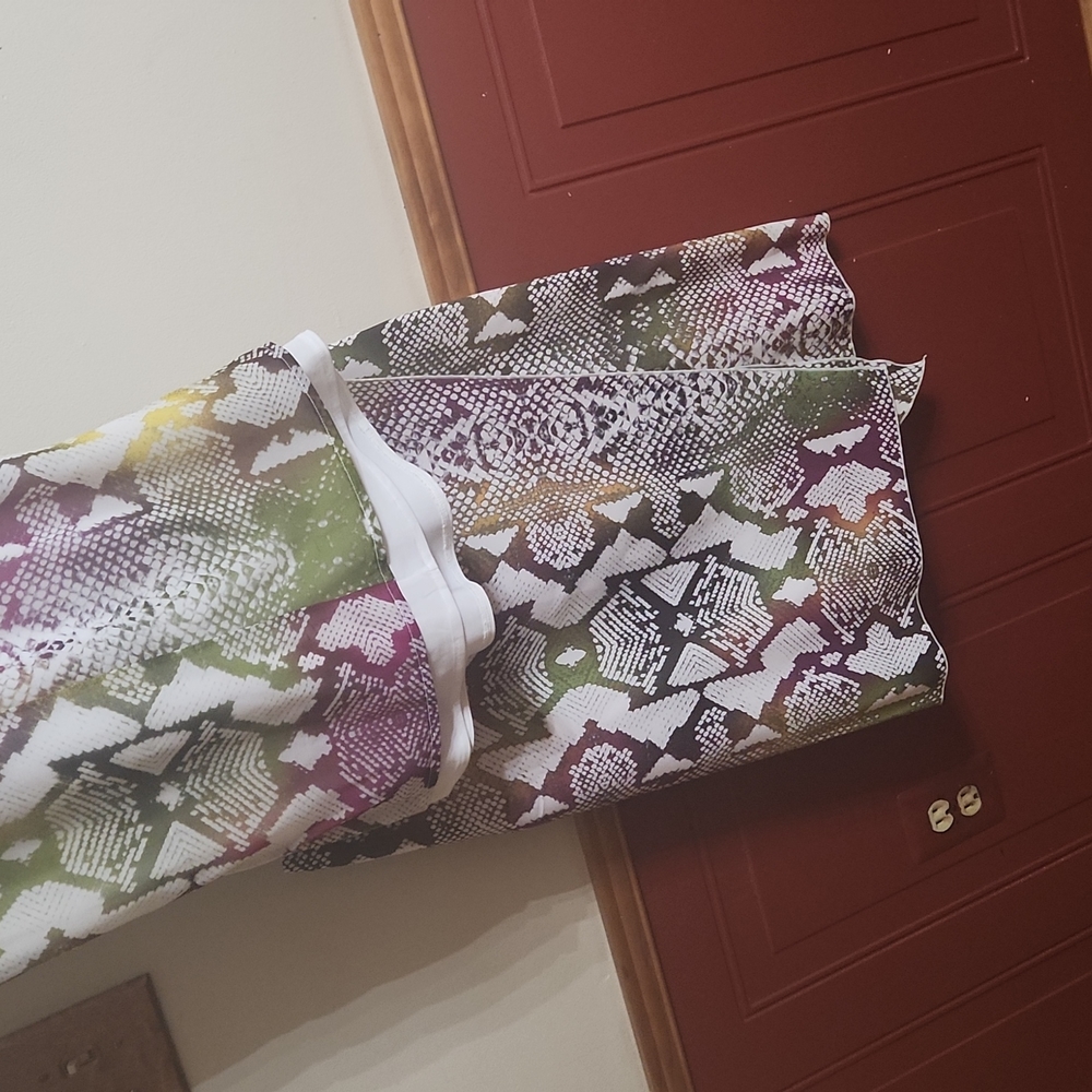 Skirt blouse set or sep